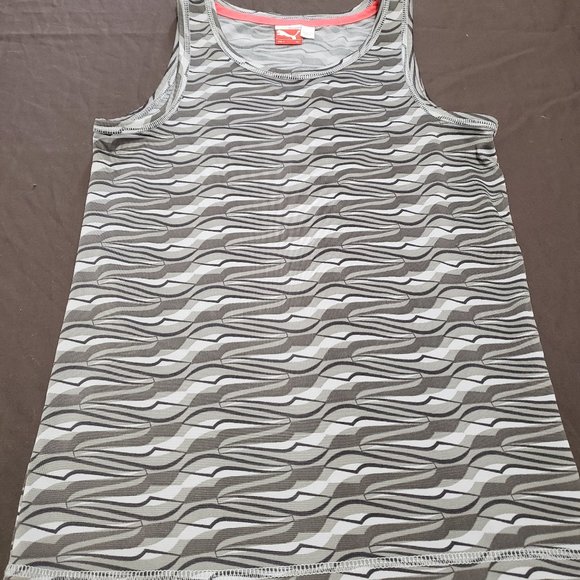 Puma Tank Top  Aztec Pattern Lightweight Athleisure Sports Girls Size XL 16 - Picture 1 of 5